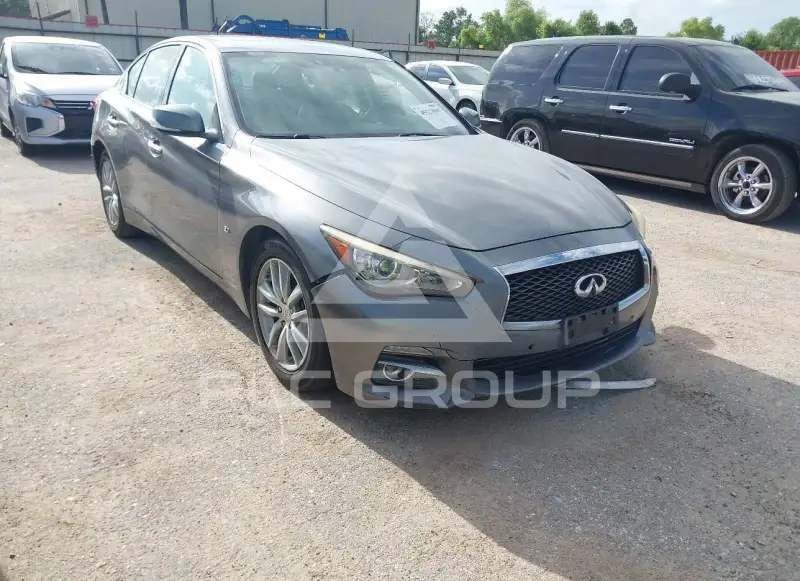 2015 Infinity Q50 фото