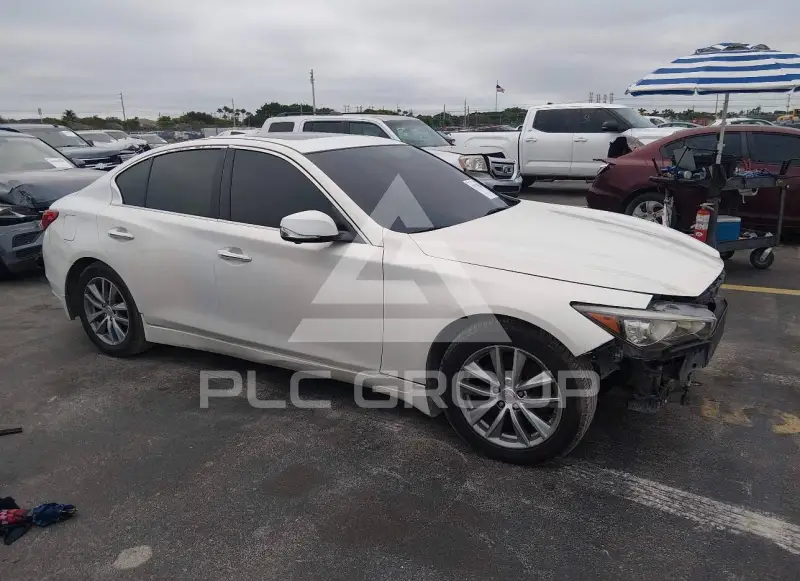 2015 Infinity Q50 фото