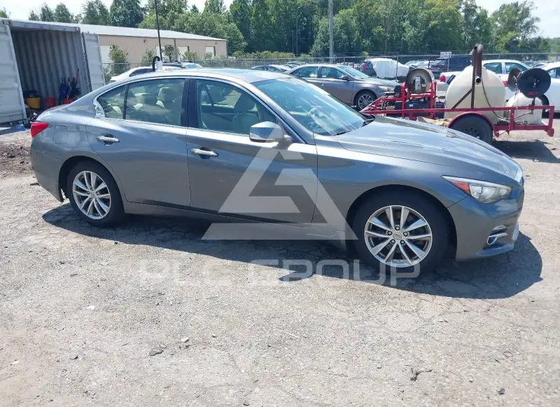 2015 Infinity Q50 photo