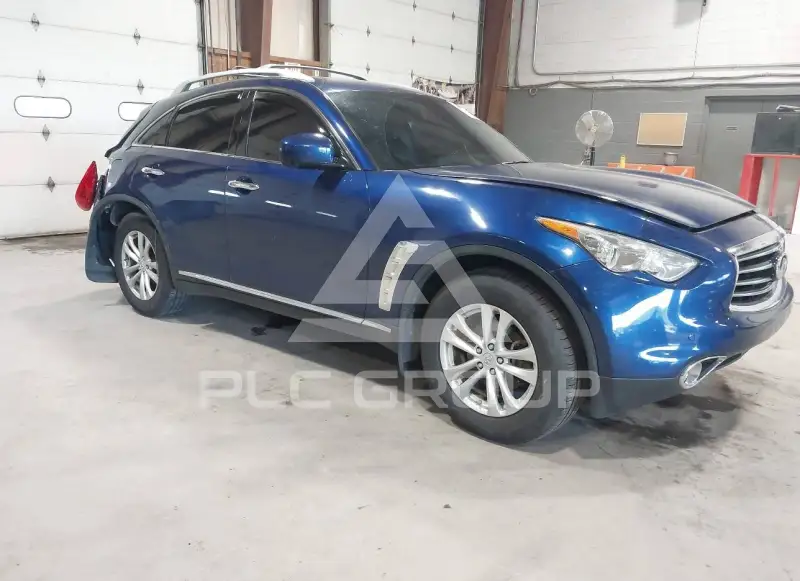 2015 Infinity QX70 фото
