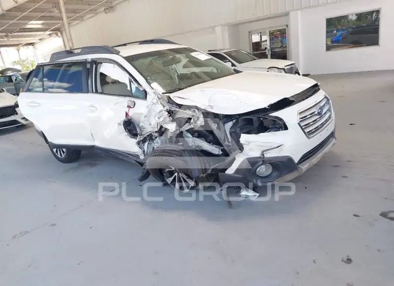 2015 Subaru Outback photo