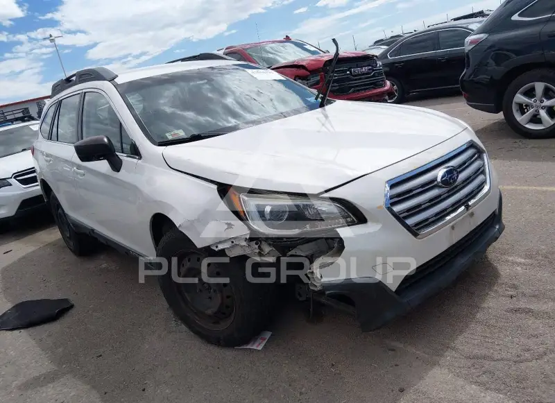 2015 Subaru Outback photo