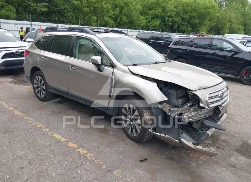 2015 Subaru Outback photo