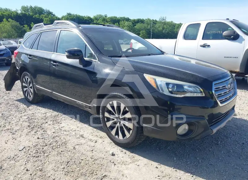 2015 Subaru Outback photo