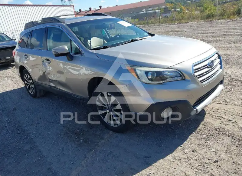 2015 Subaru Outback photo