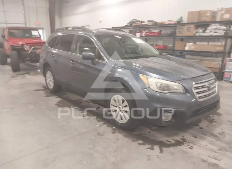 2015 Subaru Outback photo
