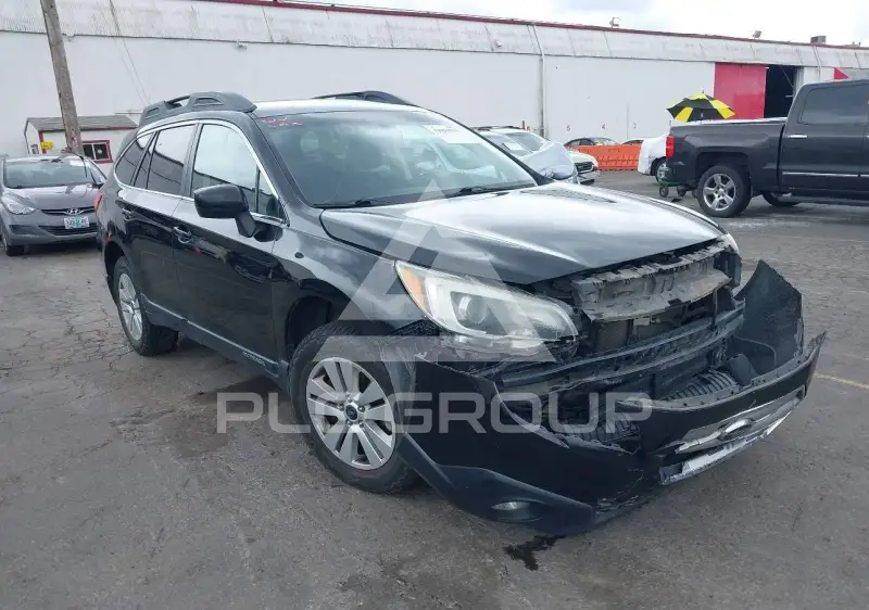 2015 Subaru Outback photo