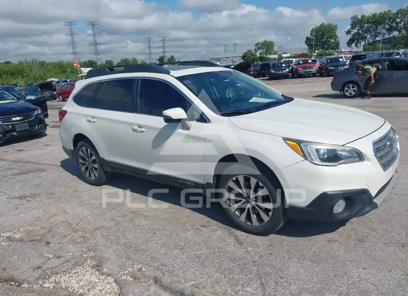 2015 Subaru Outback photo