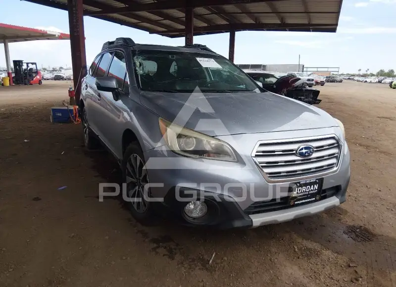 2015 Subaru Outback photo