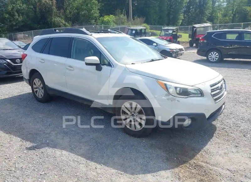 2015 Subaru Outback photo