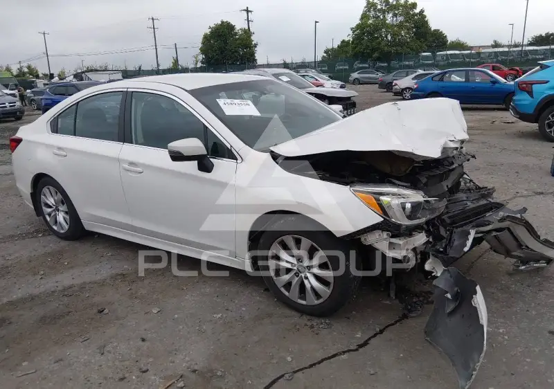 2015 Subaru Legacy фото