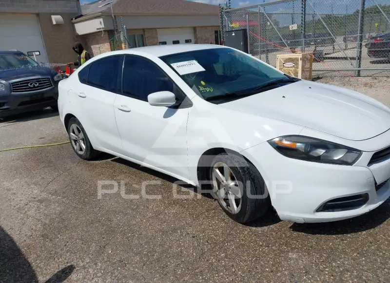 2015 Dodge DART фото