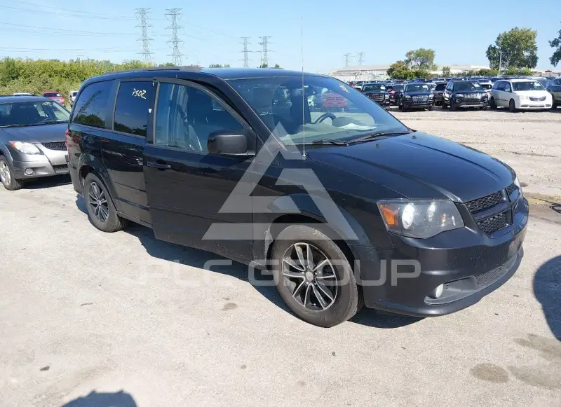 2015 Dodge Grand Caravan photo