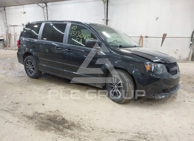 2015 Dodge Grand Caravan фото