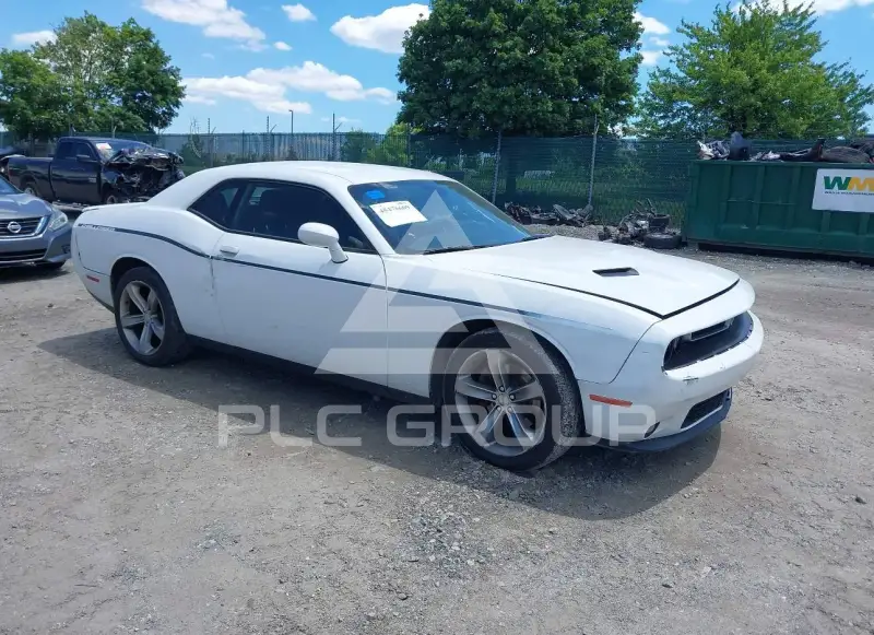 2015 Dodge CHALLENGER photo