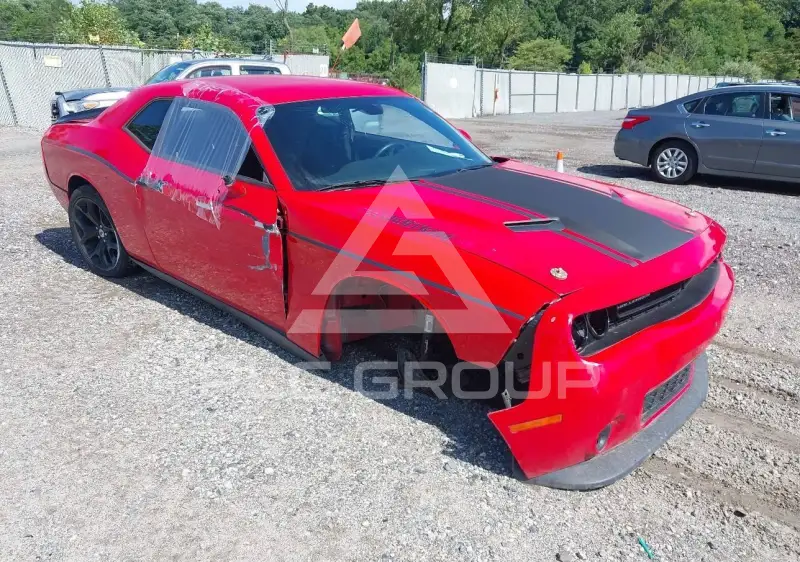 2015 Dodge CHALLENGER photo