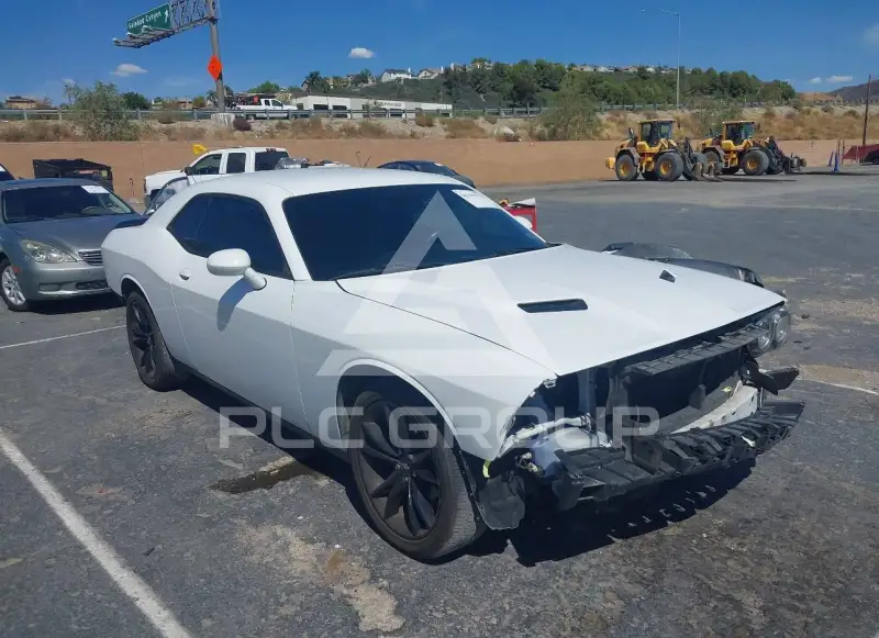 2015 Dodge CHALLENGER photo