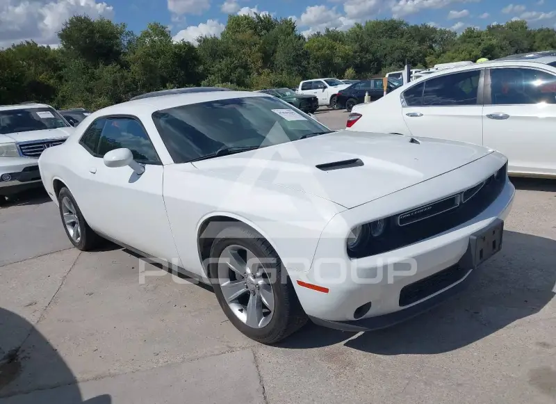 2015 Dodge CHALLENGER фото
