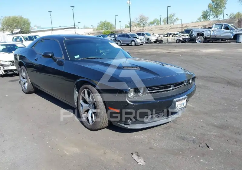2015 Dodge CHALLENGER photo