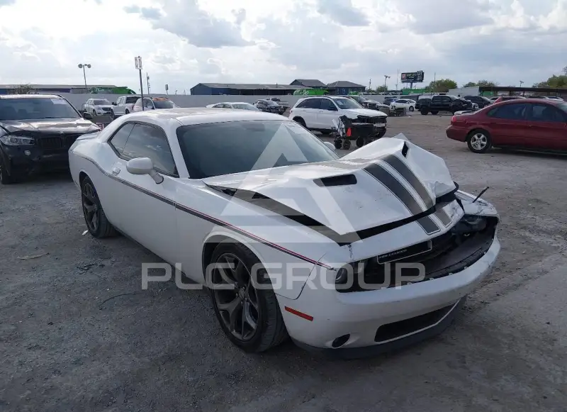 2015 Dodge CHALLENGER photo