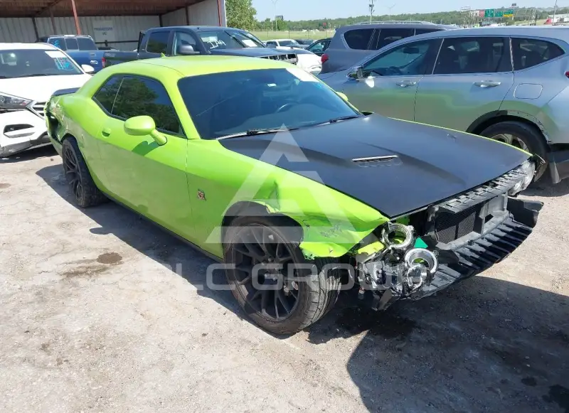 2015 Dodge CHALLENGER фото