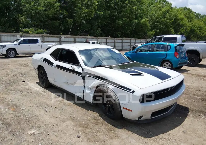 2015 Dodge CHALLENGER фото