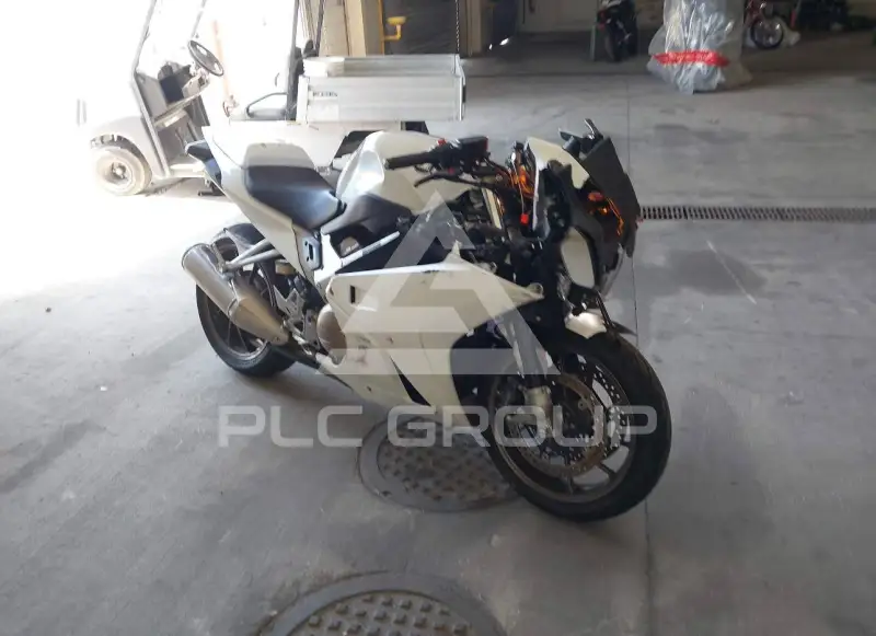 2015 Honda VFR фото