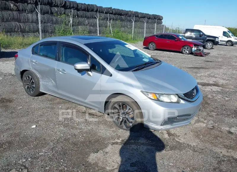 2015 Honda CIVIC photo