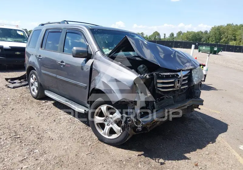 2015 Honda PILOT photo