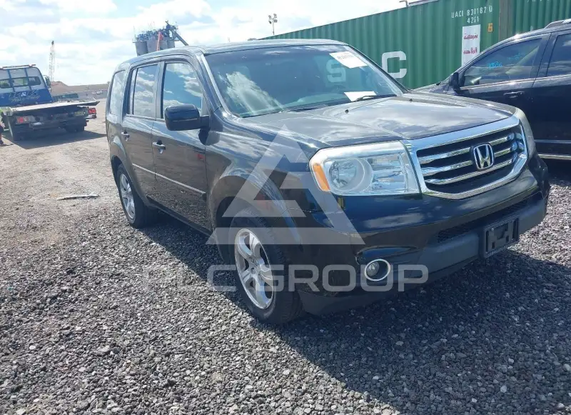 2015 Honda PILOT photo