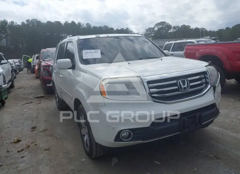 2015 Honda PILOT photo