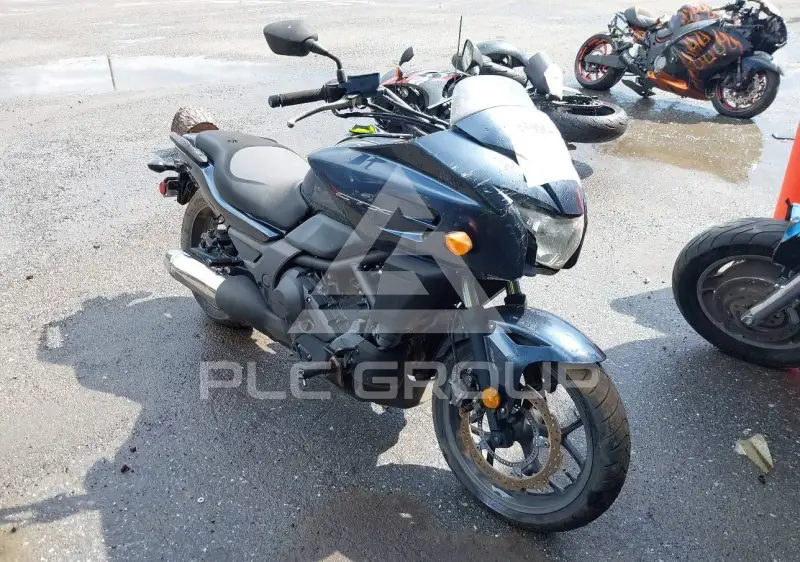 2015 Honda CTX700 фото