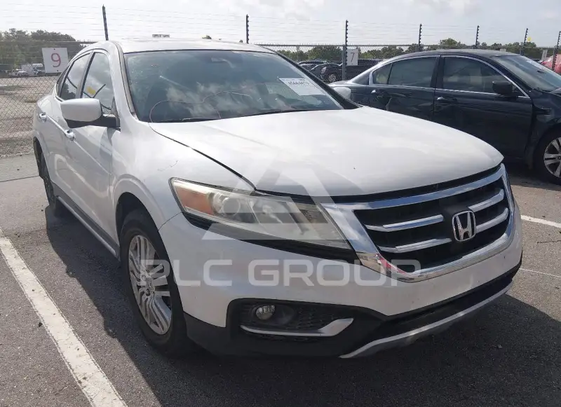 2015 Honda CROSSTOUR photo