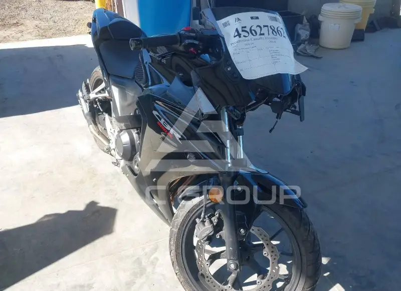 2015 Honda CBR500 фото