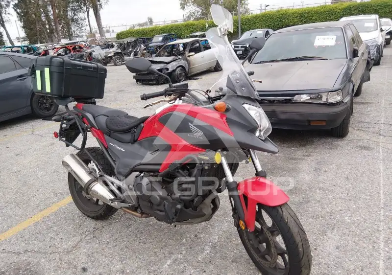 2015 Honda NC700 фото