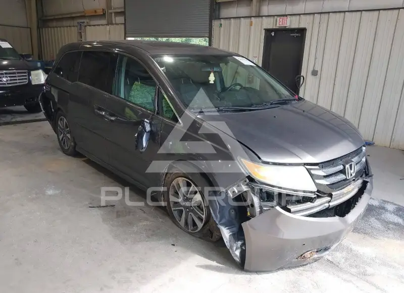 2015 Honda ODYSSEY фото