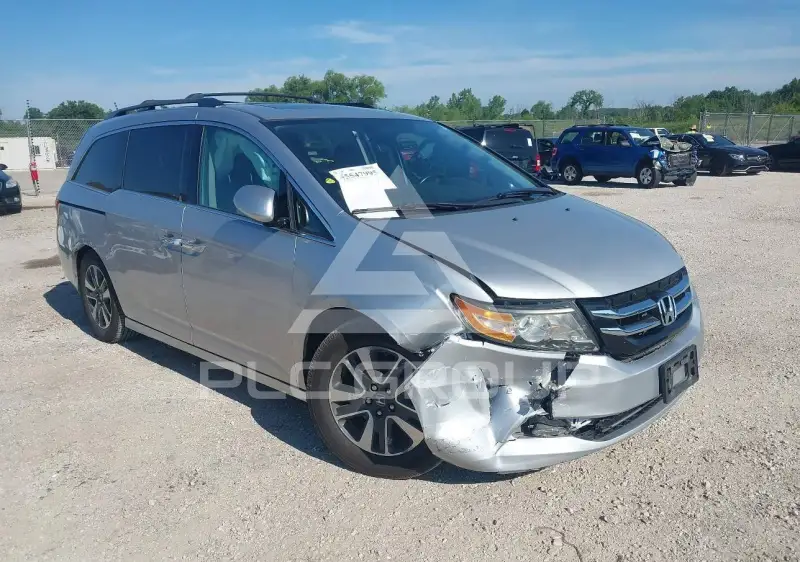 2015 Honda ODYSSEY фото