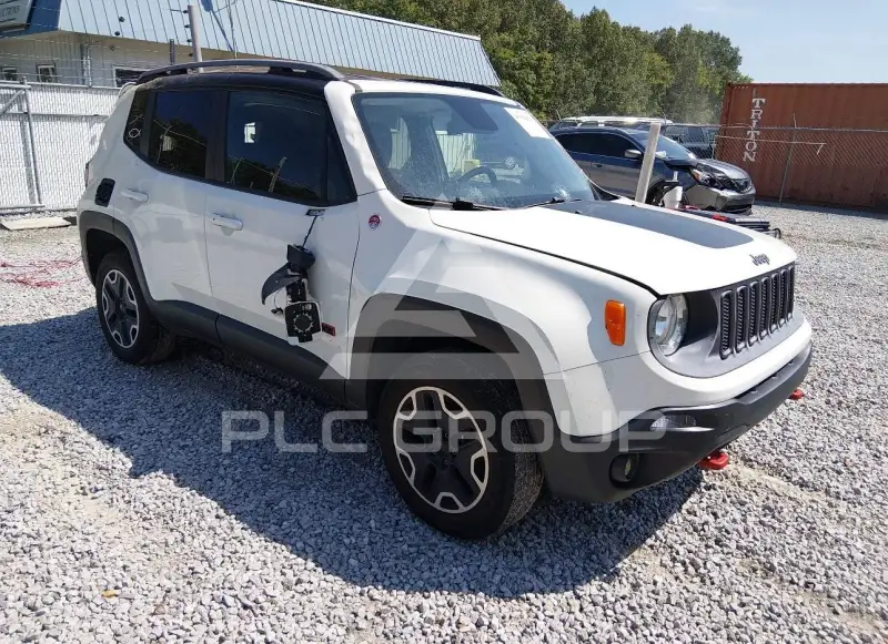 2015 Jeep Renegade photo
