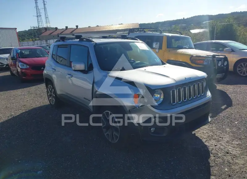 2015 Jeep Renegade photo