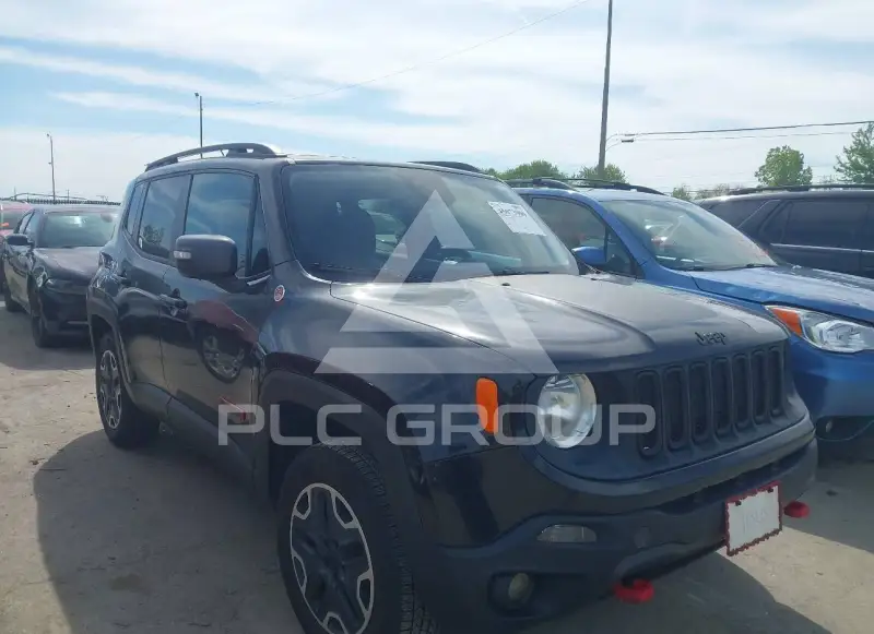 2015 Jeep Renegade photo