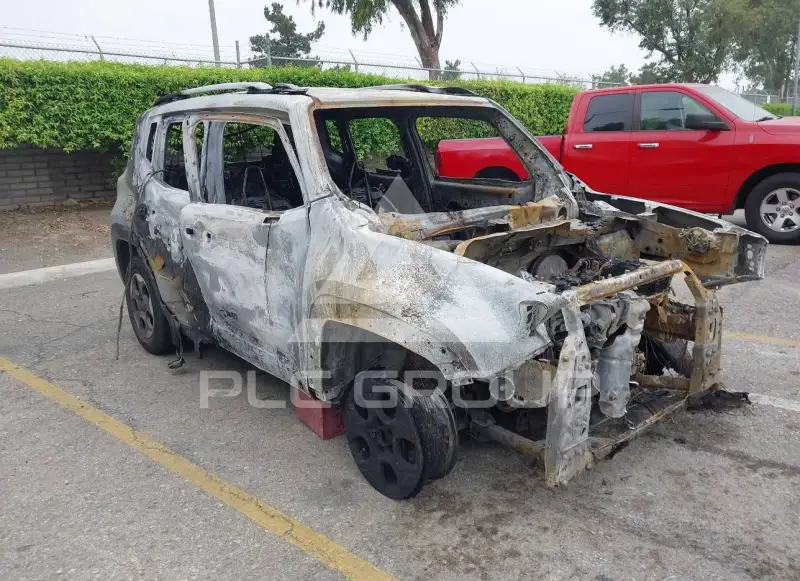 2015 Jeep Renegade photo