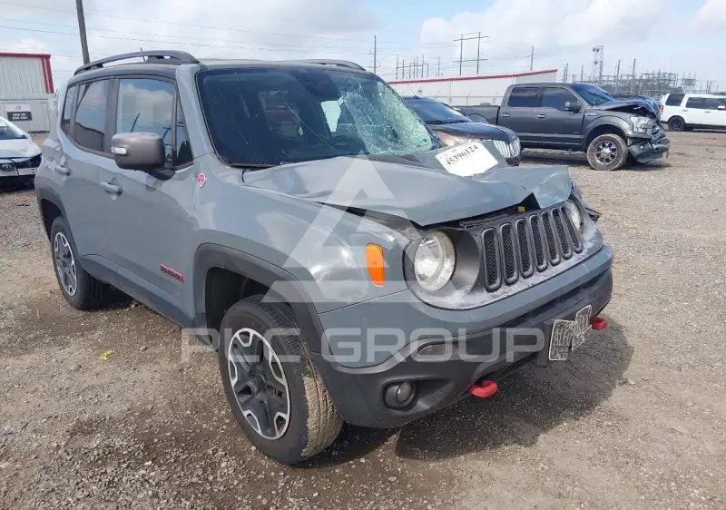 2015 Jeep Renegade фото