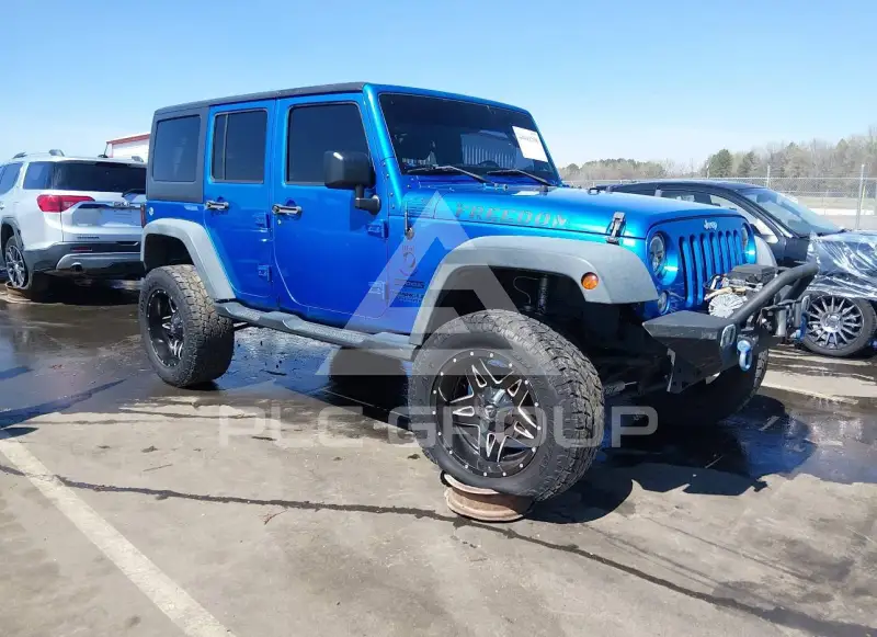 2015 Jeep WRANGLER фото