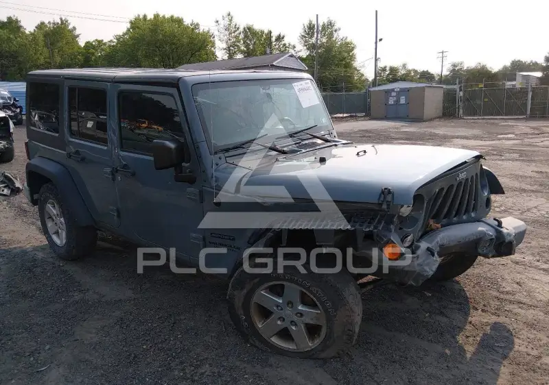 2015 Jeep WRANGLER фото