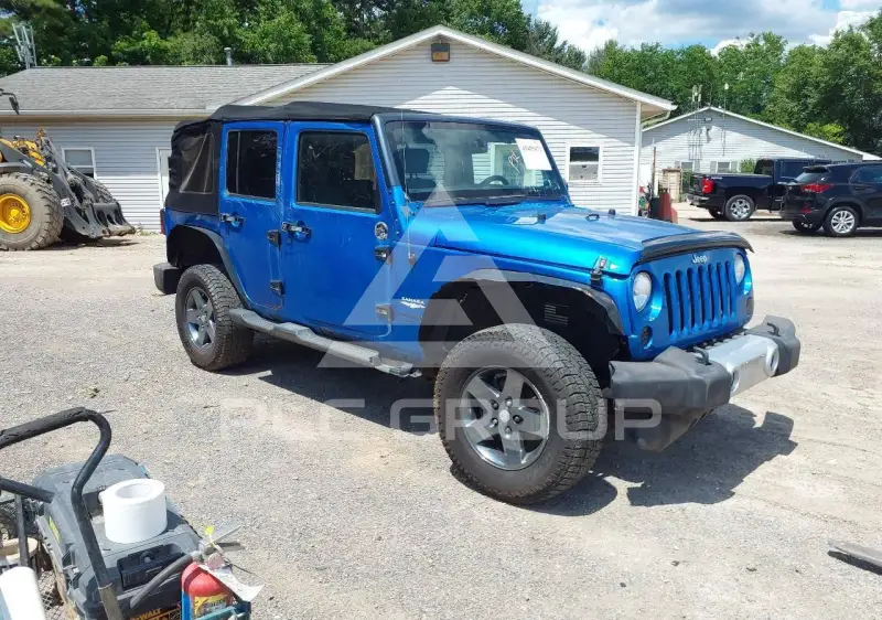 2015 Jeep WRANGLER фото