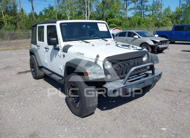 2015 Jeep WRANGLER фото