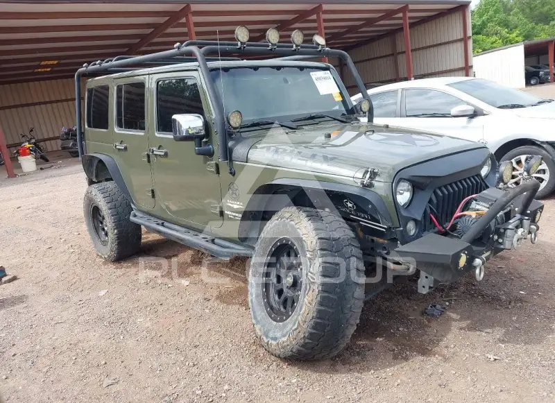 2015 Jeep WRANGLER фото
