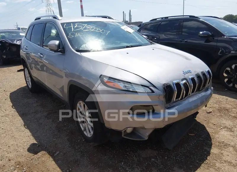 2015 Jeep CHEROKEE фото