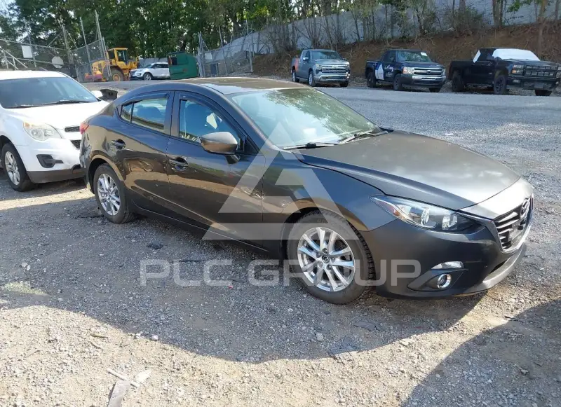 2015 Mazda 3 photo