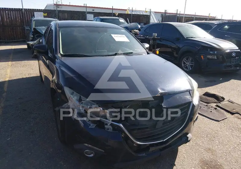 2015 Mazda 3 фото